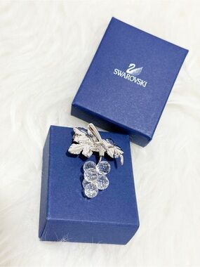 Swarovski Crystal Memories Silver Tone Grapes Brooch🥳🥳❌❌